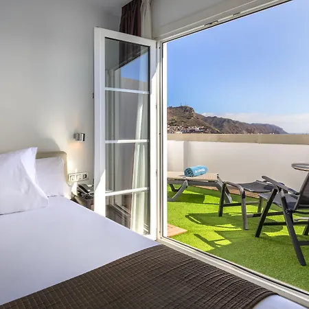 Hotel Barcelo Santa Cruz Contemporaneo 4*