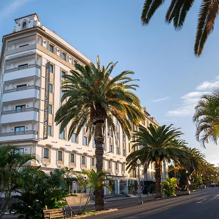Barcelo Cruz Contemporaneo Otel 4*