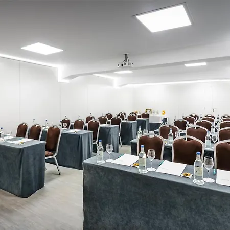 Barcelo Cruz Contemporaneo
