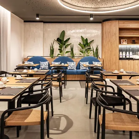 Barceló Cruz Contemporáneo 4*