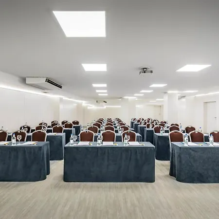 Barceló Cruz Contemporáneo Hotel