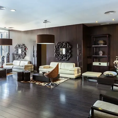 Occidental Cruz Contemporáneo 3*