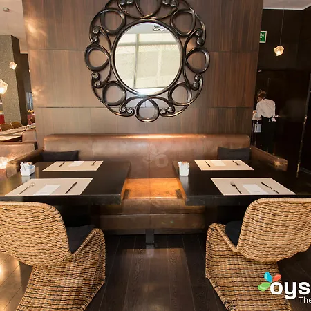 Barcelo Santa Cruz Contemporaneo