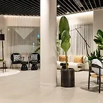Barcelo Cruz Contemporaneo Hotel