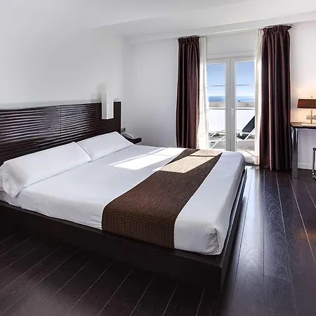 Occidental Cruz Contemporaneo Hotel 3*