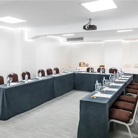 Otel Barcelo Cruz Contemporaneo