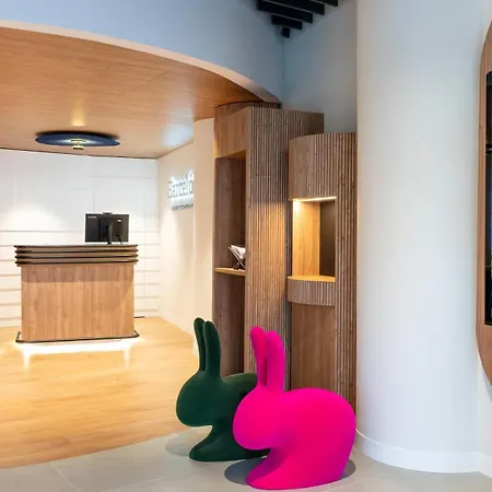 Hotel Barcelo Cruz Contemporaneo
