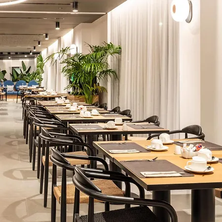 Barceló Cruz Contemporáneo Hotel 4*