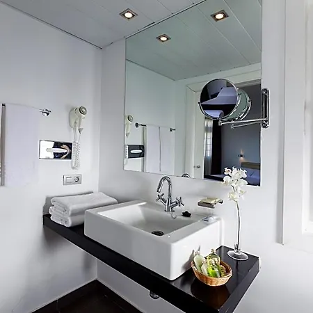 מלון Barcelo Cruz Contemporaneo 4*