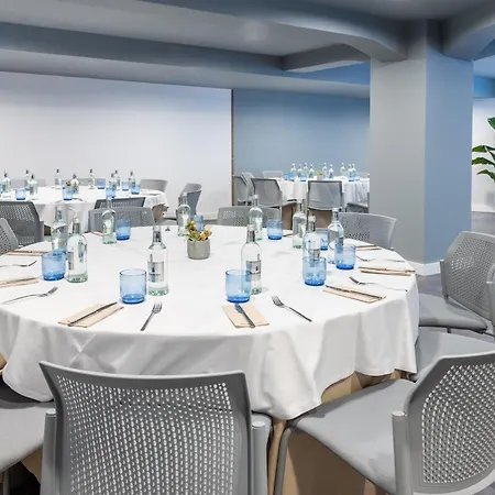 Отель Barcelo Cruz Contemporaneo