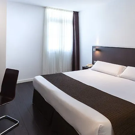 Hotel Occidental Cruz Contemporaneo