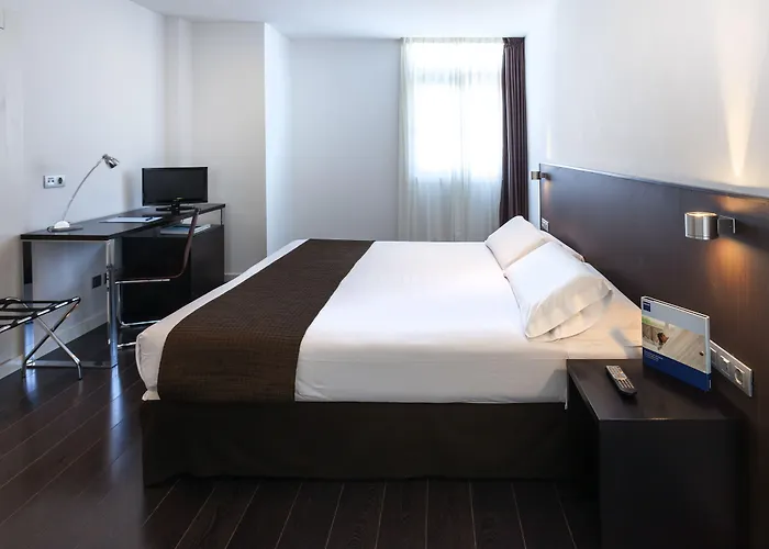 Barcelo Cruz Contemporaneo