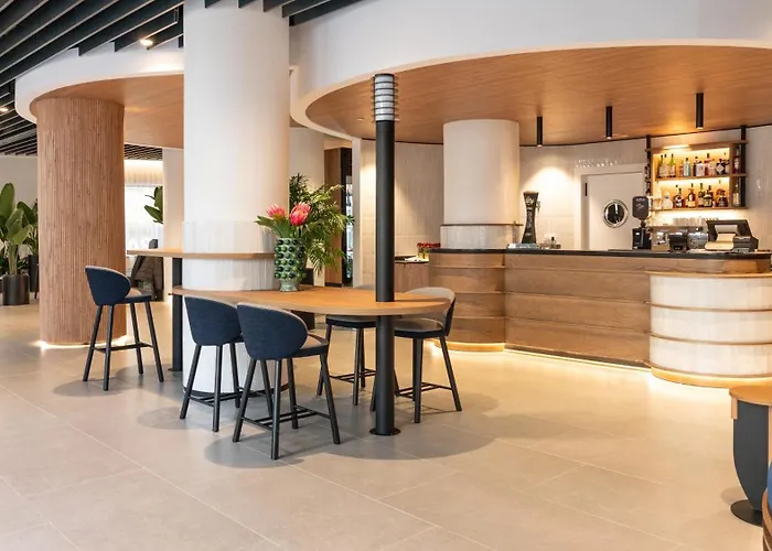 Barcelo Cruz Contemporaneo Hotel 4*