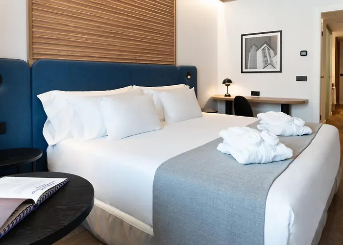 Barcelo Cruz Contemporaneo Hotel 4*