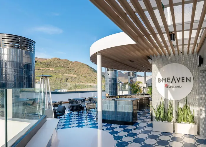 Barcelo Cruz Contemporaneo Hotel