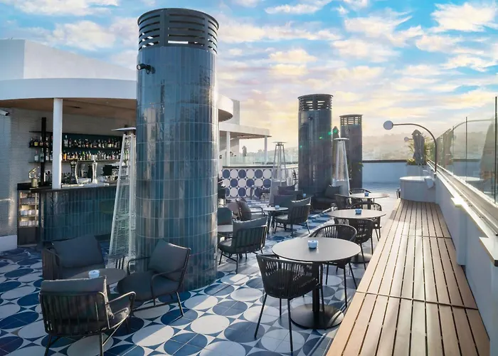 Hotel Barcelo Cruz Contemporaneo