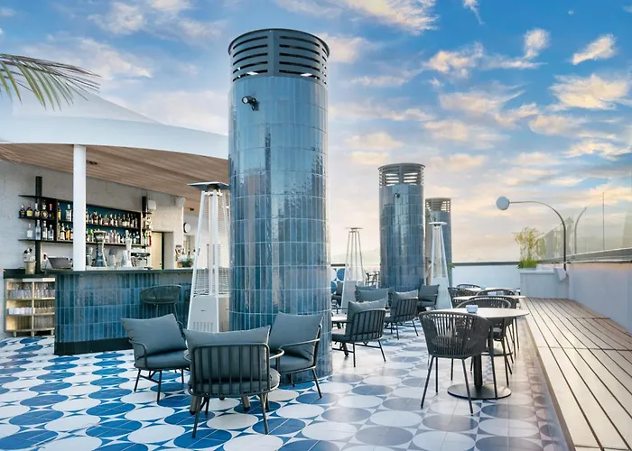 מלון Barcelo Cruz Contemporaneo 4*
