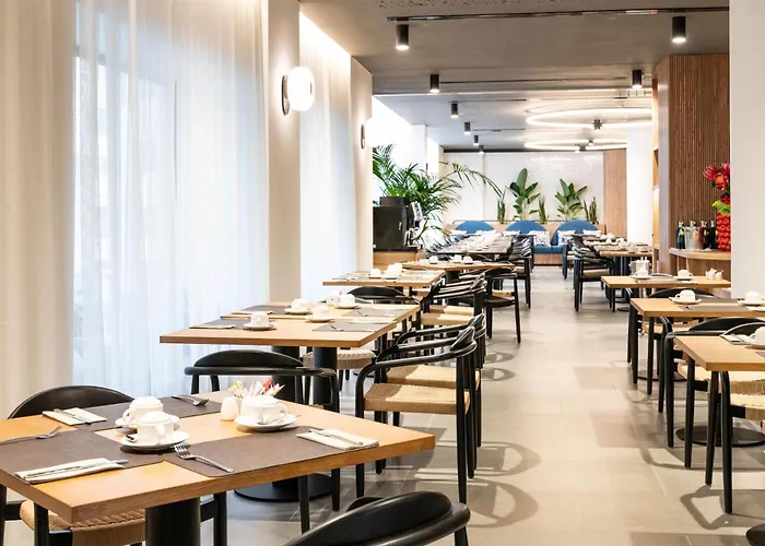Barceló Cruz Contemporáneo Hotel 4*