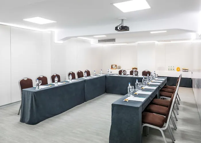 Barceló Cruz Contemporáneo Hotel 4*
