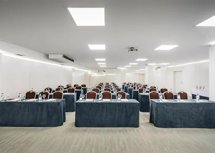 Barceló Cruz Contemporáneo Hotel